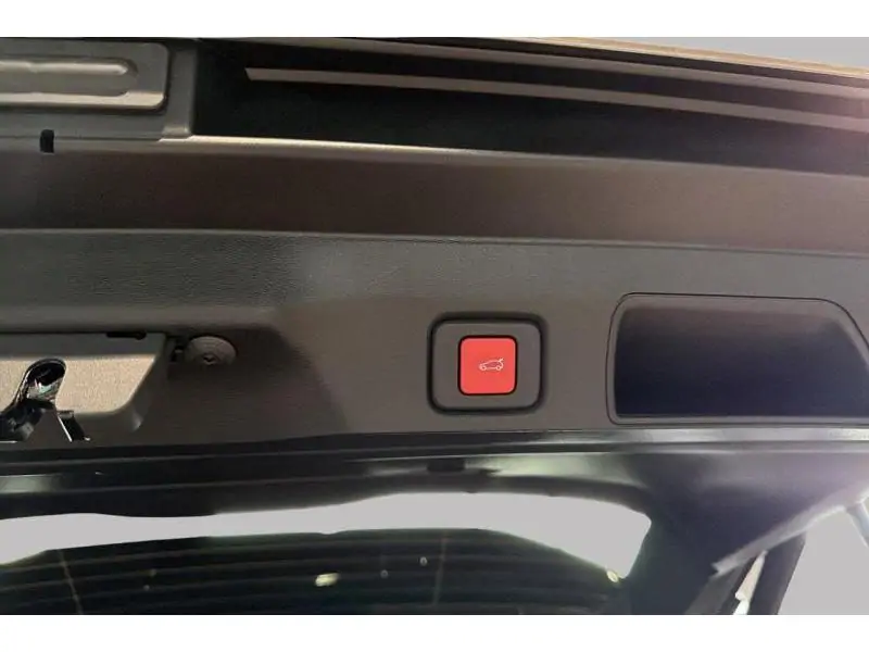 Démo Jeep Compass e-Hybrid-First Edition  145pk DCT6 GREY 21