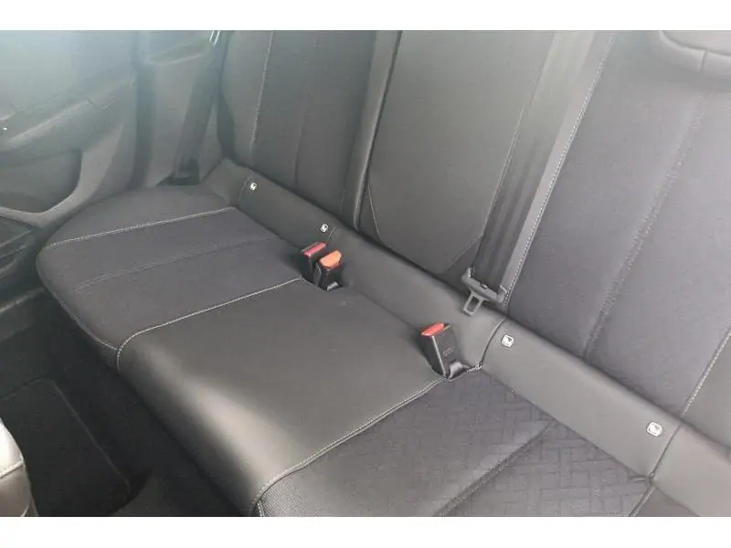 Occasion Opel Corsa F Elegance GREY 18