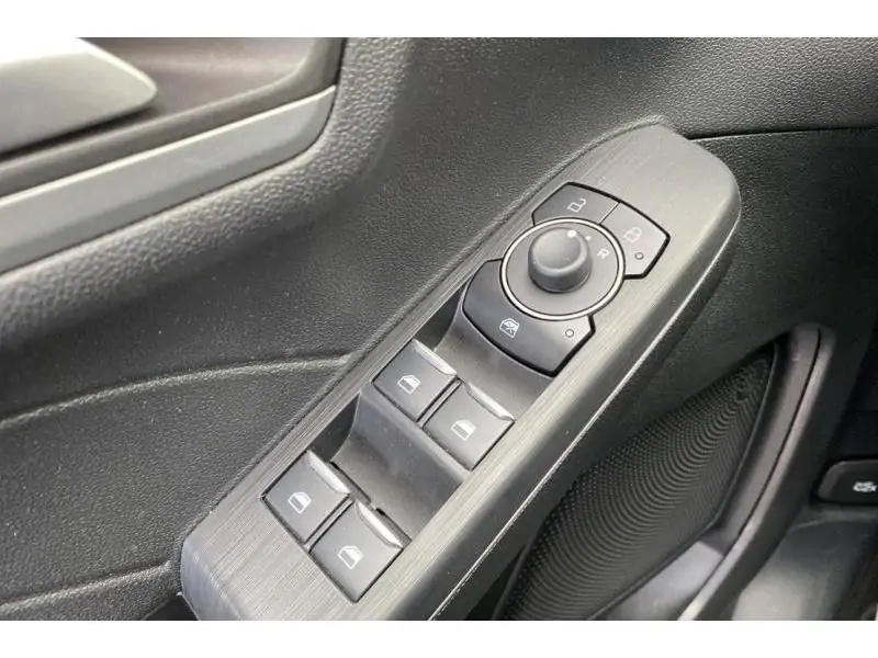 Occasion Ford Kuga Trend*GPS Clim Sièges chauff. BLACK 17