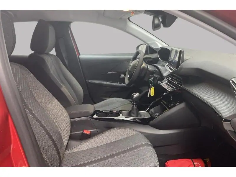 VEHICLE__CONDITION_SERVICE Peugeot 208 ENVY*Véh. de Direction! RED 8