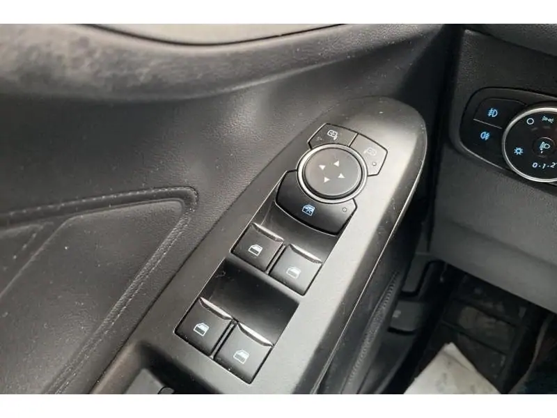 Occasion Ford Focus Cool&Connect GREY 17