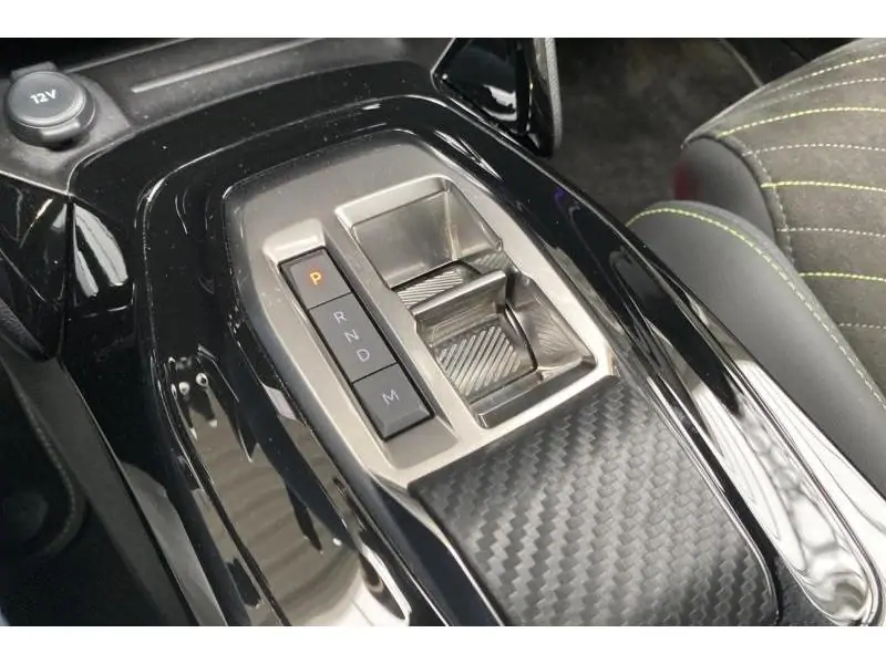 VEHICLE__CONDITION_SERVICE Peugeot 208 GT * Visio Park & CarPlay WHITE 16