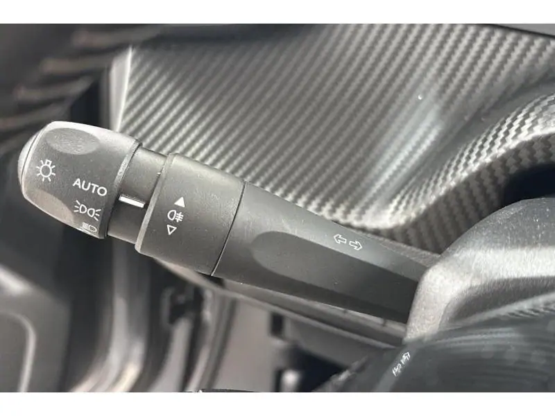 Occasion Peugeot 2008 Active Pack - GPS - CAMERA GREY 16