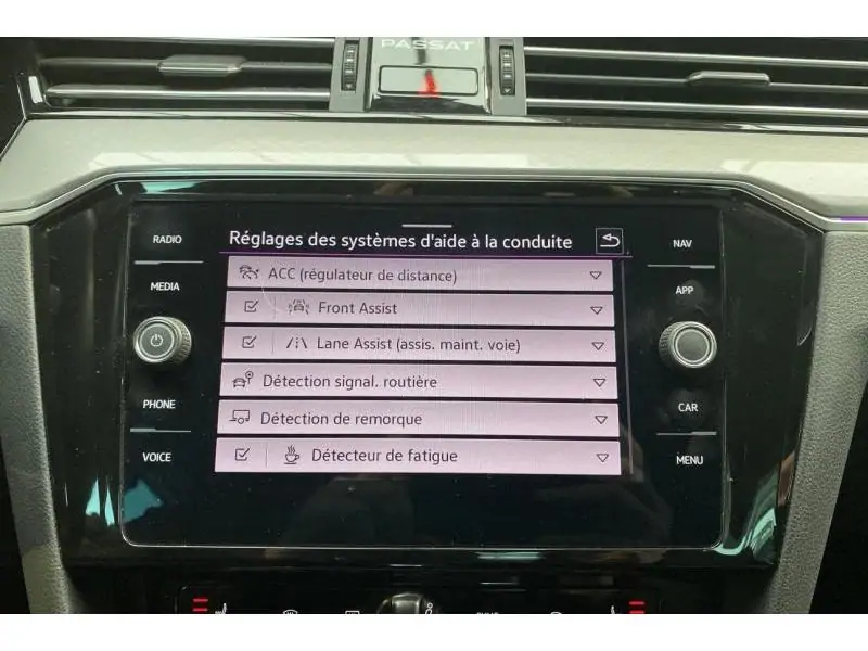 Occasion Volkswagen Passat Business GREY 34