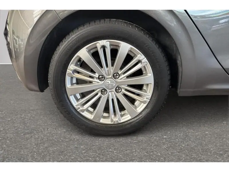 Occasion Peugeot 208 II STYLE GREY 20