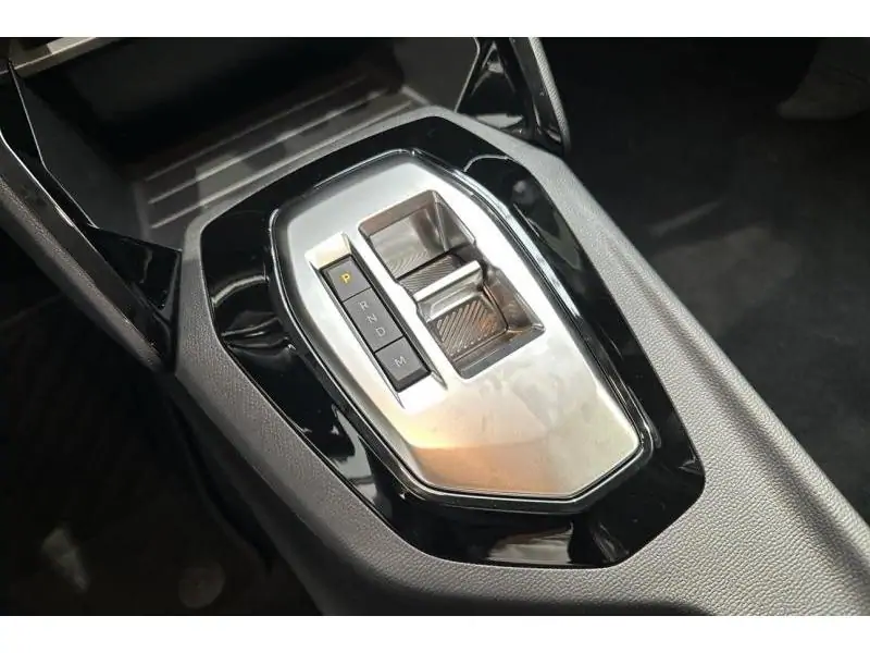 VEHICLE__CONDITION_SERVICE Peugeot 208 Style 1.2 Hybrid 110ch e-DCS6 GREY 16