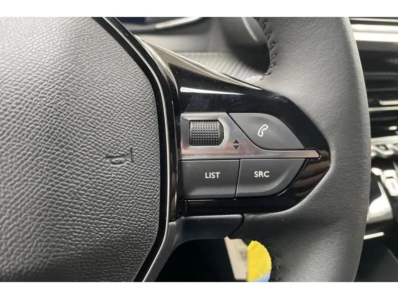Démo Peugeot 2008 ALLURE CHAMPAGNE 25
