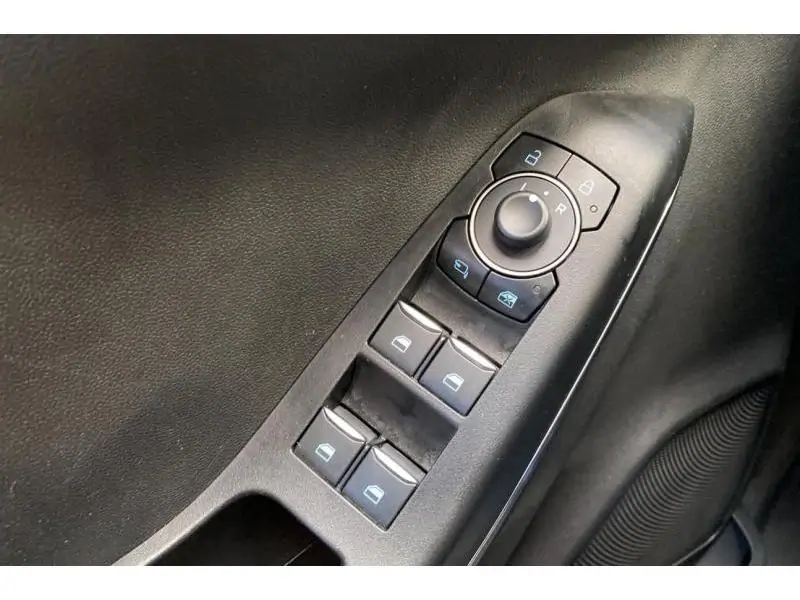 Occasion Ford Puma ST-Line 1.0 EcoBoost mHEV BLACK 17