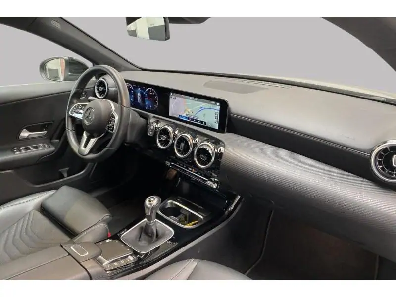 Occasion Mercedes-Benz A 180 Classe A * Navi Caméra BLACK 2