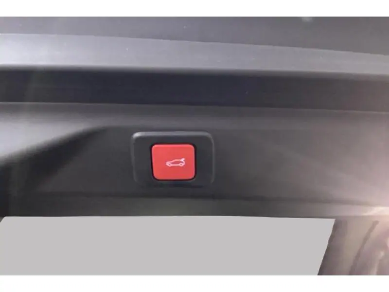 Occasion Peugeot 3008 NEW GT HYBRID GREY 21