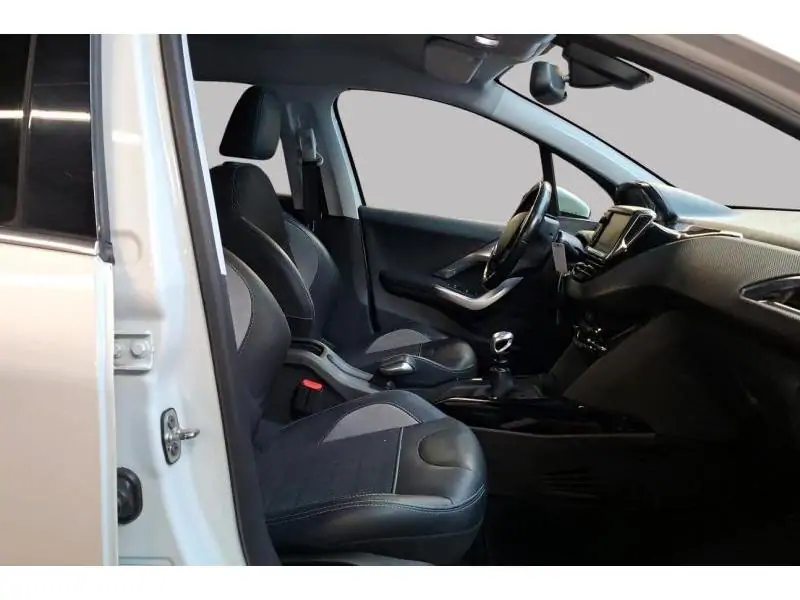 Occasion Peugeot 2008 Allure Gps WHITE 8