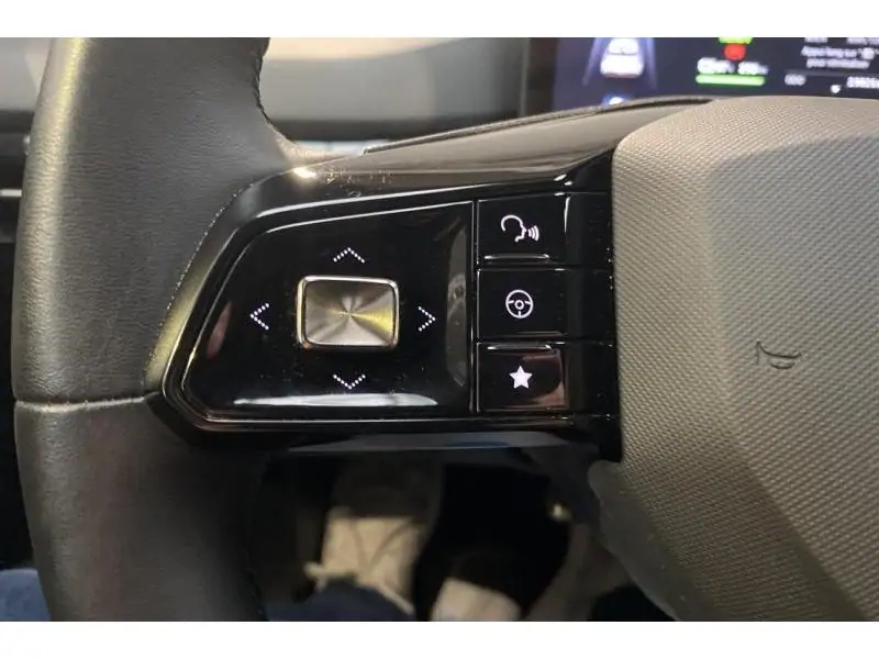 Occasion MG MG4 STANDARD 51 kWh RED 24