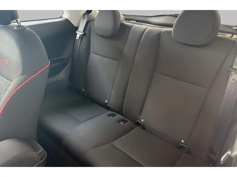 VEHICLE__CONDITION_SERVICE Fiat 500e RED BLACK 18