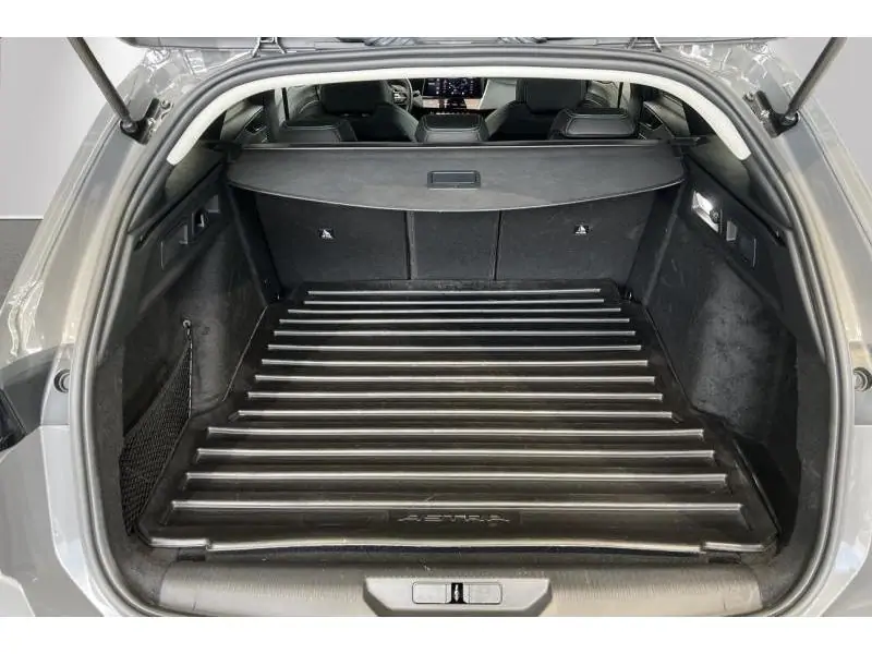 VEHICLE__CONDITION_SERVICE Peugeot 308 SW ALLURE GREY 19