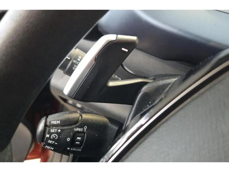 Occasion Peugeot Rifter 5 places BROWN 23