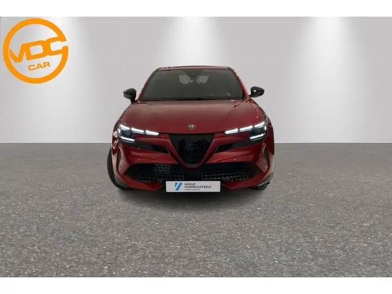 VEHICLE__CONDITION_SERVICE Alfa Romeo Junior SPECIALE Hybrid 136 RED 6