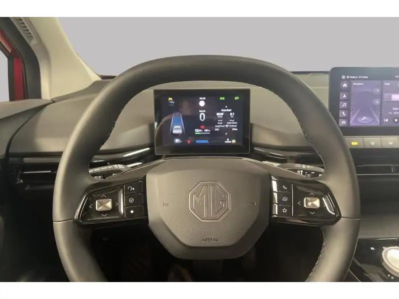 VEHICLE__CONDITION_SERVICE MG MG4 LUXURY TROPHY Extended Range 77 KWH RED 12
