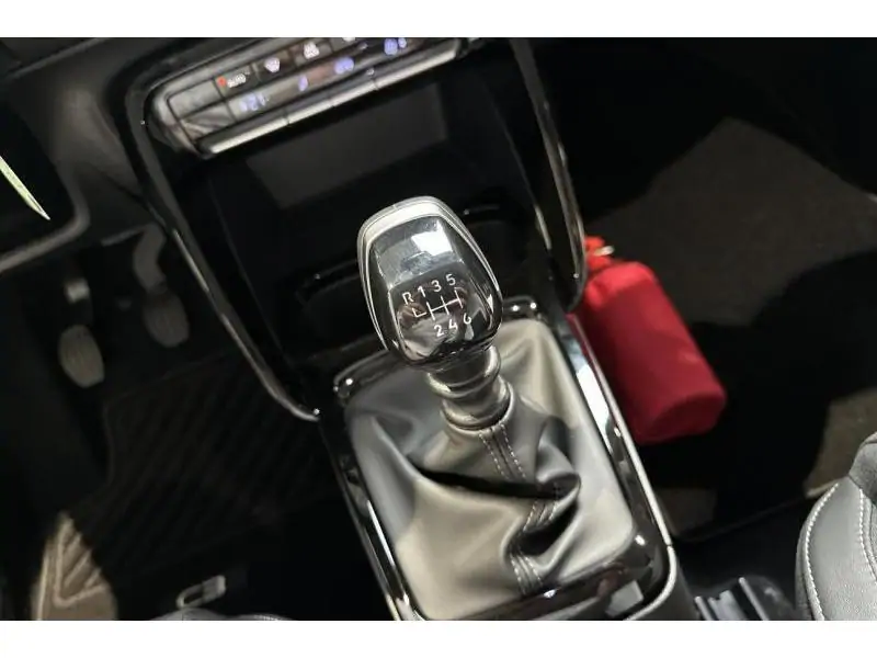 VEHICLE__CONDITION_SERVICE Citroen C3 1.2 Turbo MAX BLACK 16