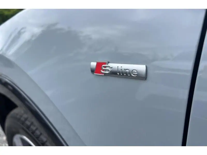 Occasion Audi Q2 S Line GREY 28