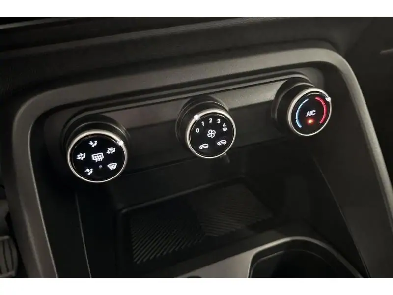 VEHICLE__CONDITION_SERVICE Citroen C3 Turbo 100 ch Manual PLUS RED 15