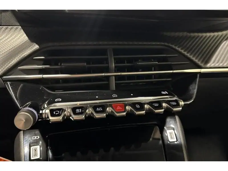 VEHICLE__CONDITION_SERVICE Peugeot 208 ENVY RED 15