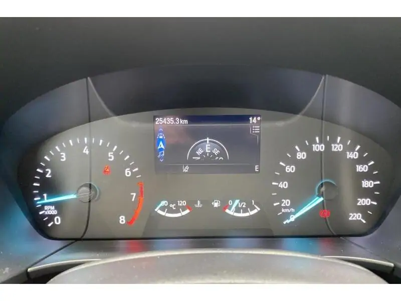 Occasion Ford Kuga Trend* Gps & Détecteurs obstacles BLACK 27