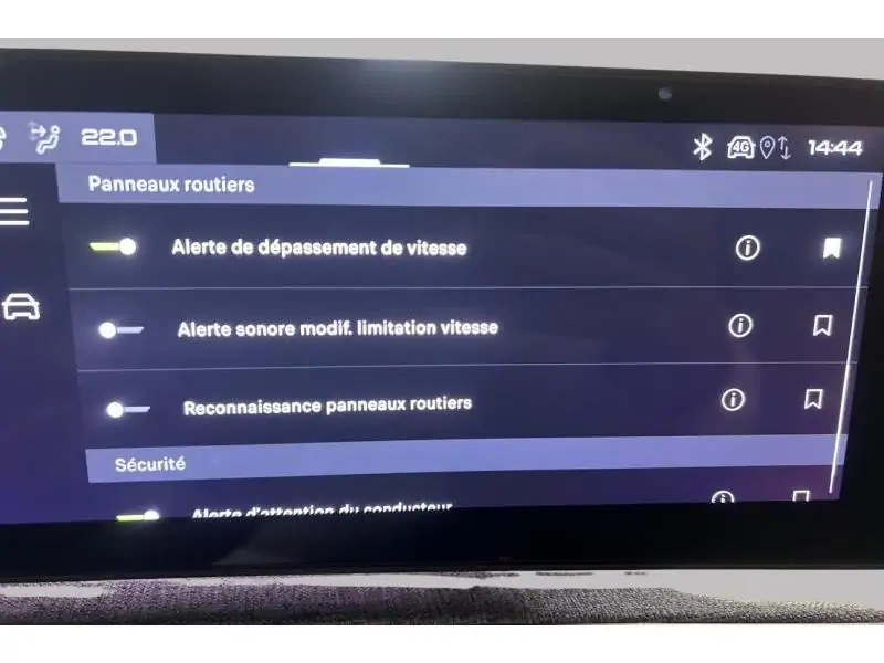 VEHICLE__CONDITION_SERVICE Peugeot 5008 ALLURE BLUE 27