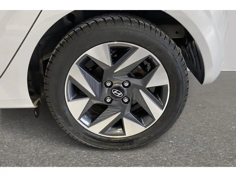 Occasion Hyundai i10 Navi* Caméra * Jantes alu! GREY 20