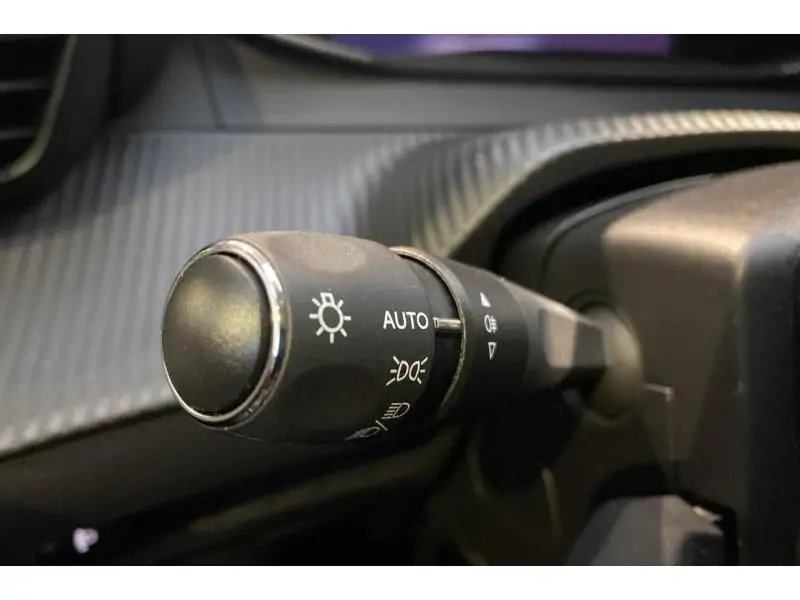 Occasion Peugeot 208 Allure GREY 23