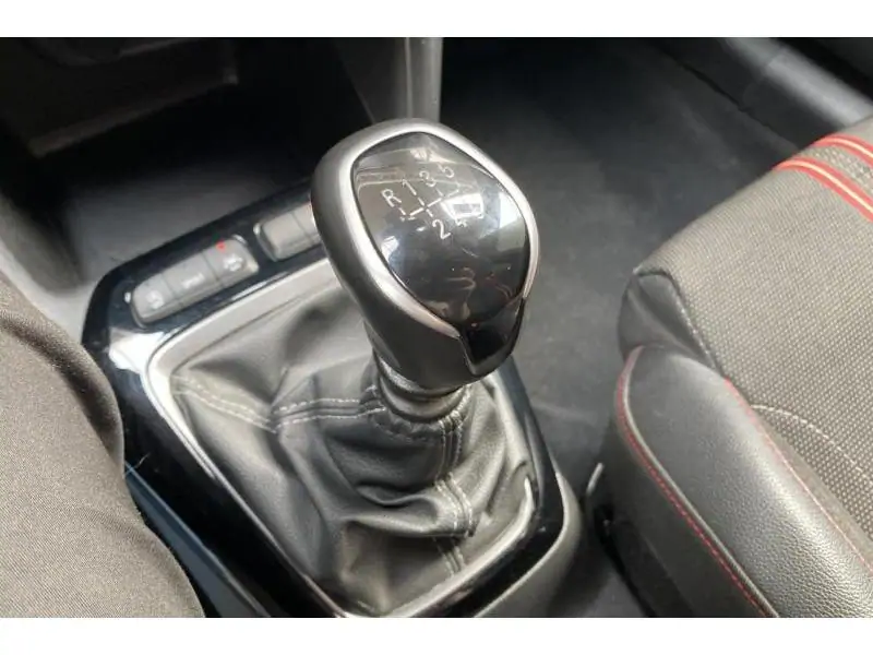 Occasion Opel Corsa F RED 16