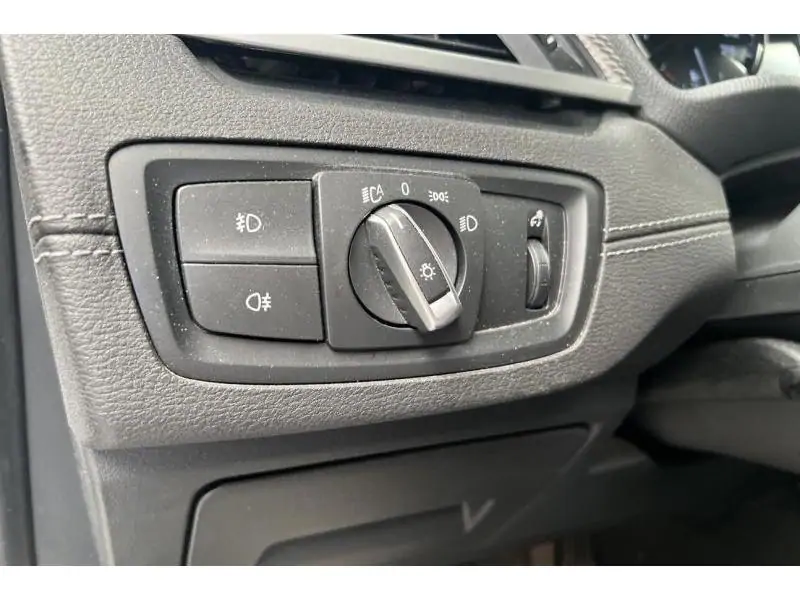 Occasion BMW Serie X X2 X2 sDrive 18i Kit M Sport WHITE 25