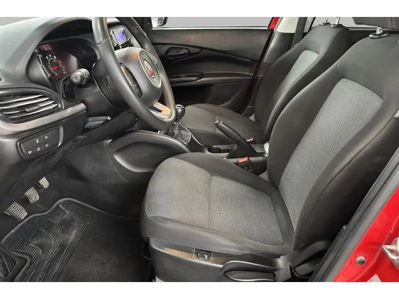 Occasion Fiat Tipo Street RED 9