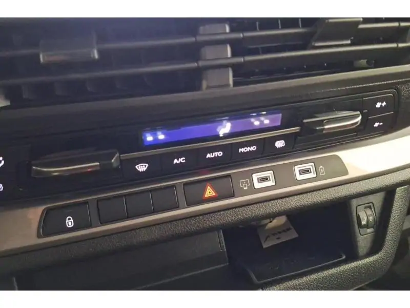 Démo Peugeot Expert Long Dubb.Cab. 180 Full Option GREY 15