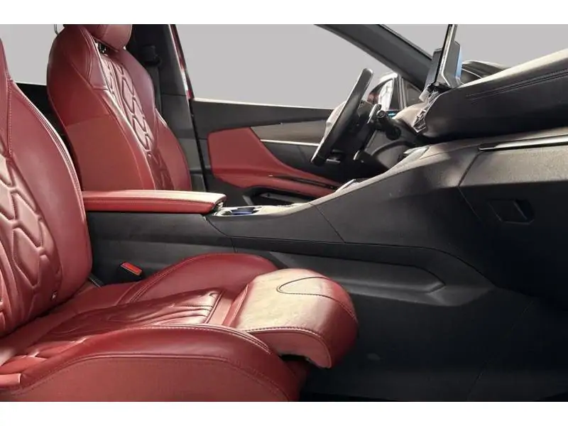 Occasion Peugeot 3008 GT RED 8