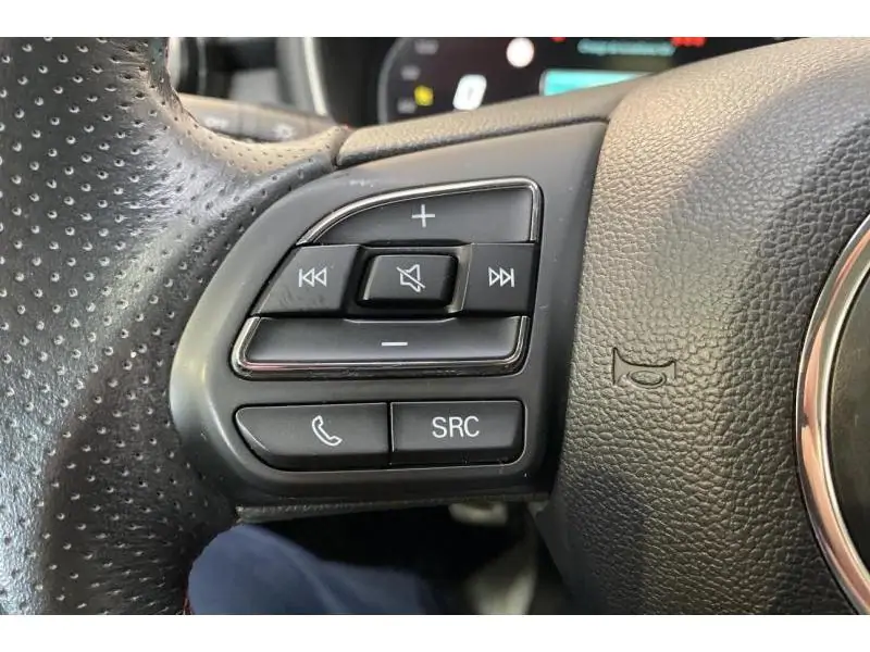 Occasion MG HS LUXURY GREY 24