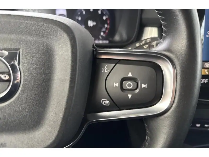 Occasion Volvo XC40 T2 WHITE 22