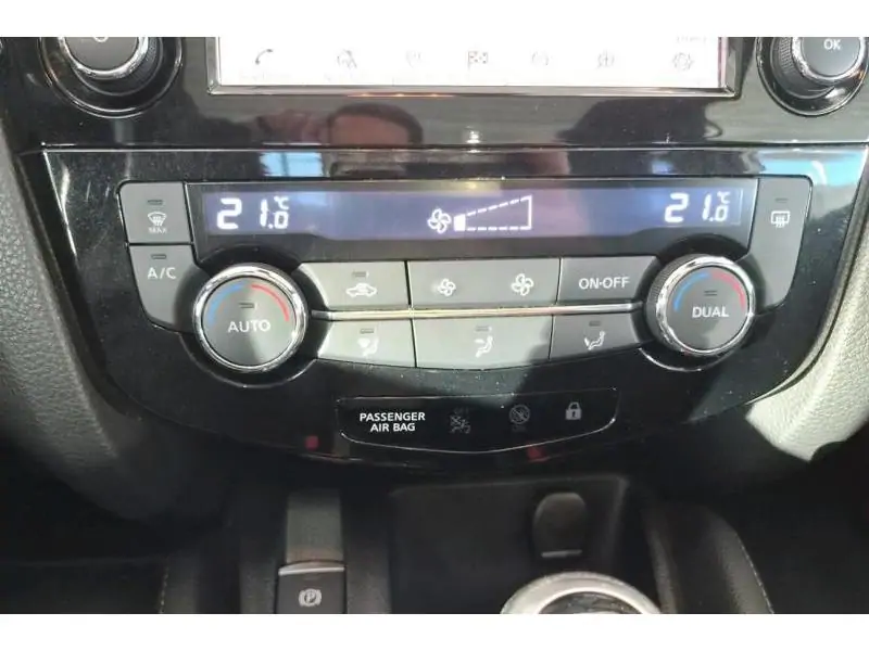 Occasion Nissan Qashqai Luxe WHITE 15