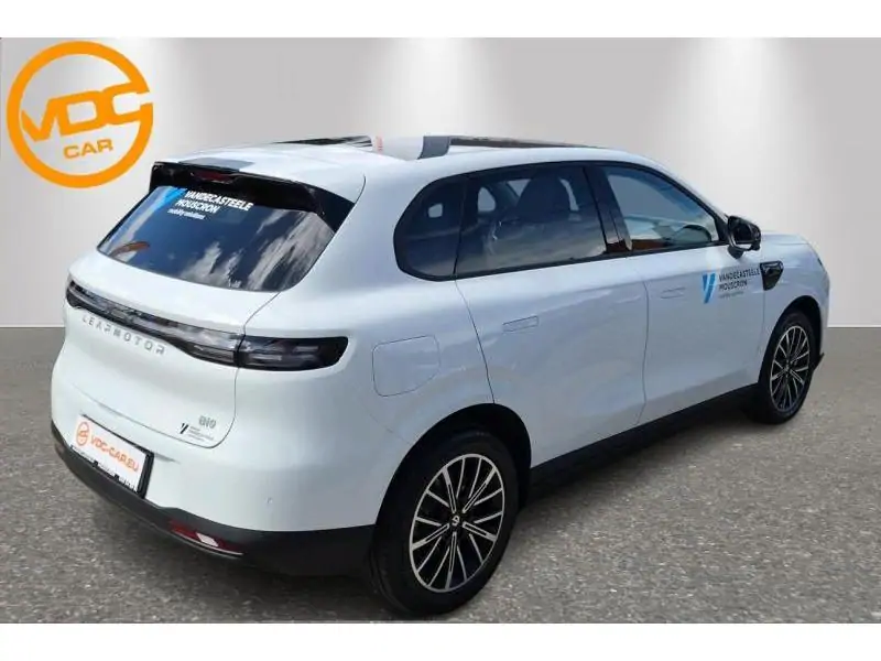 VEHICLE__CONDITION_SERVICE Leapmotor B10 DESIGN PROMAX WHITE 3