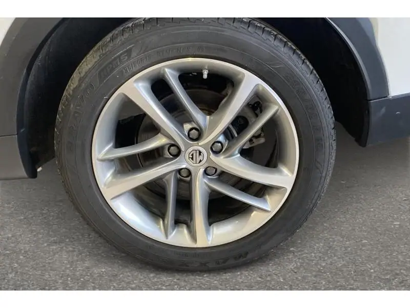 Occasie MG HS LUXURY WHITE 20