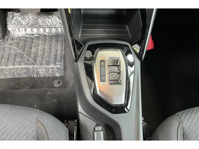 Occasion Peugeot 208 STYLE WHITE 15