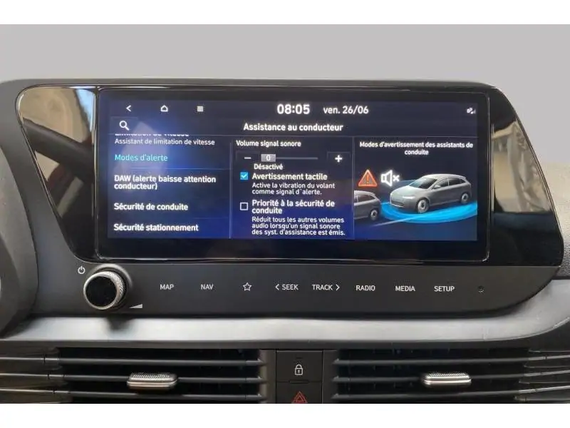 Occasion Hyundai i20 Berline MANUAL RED 35