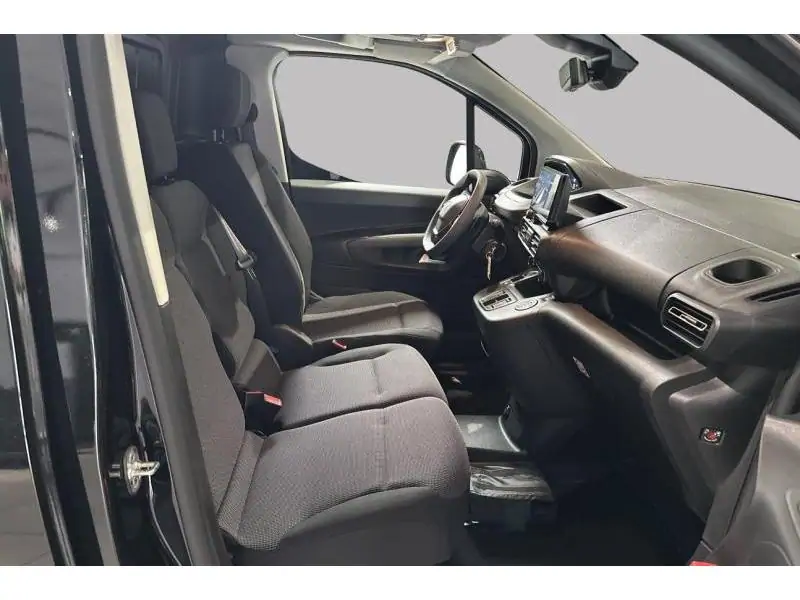 VEHICLE__CONDITION_SERVICE Peugeot Partner Standard Heavy 50 KWh BLACK 8