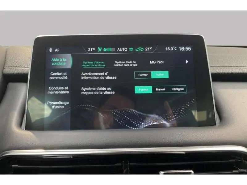 Occasion MG EHS PHEV RED 30