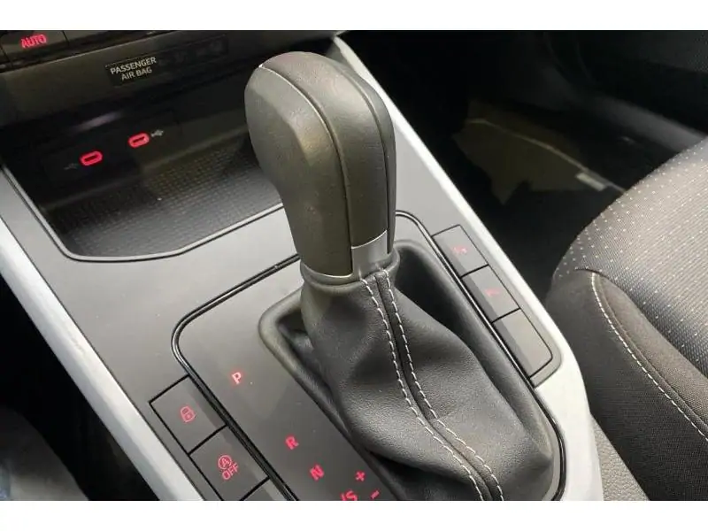 Occasion Seat Arona Style GREY 16