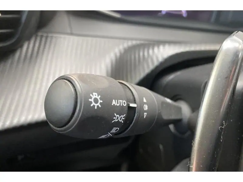 Occasion Peugeot 2008 Allure*GPS Détecteurs obs. BLUE 26