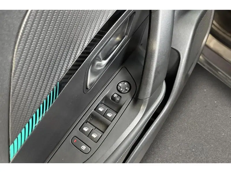 Occasion Peugeot 2008 Allure GREY 17