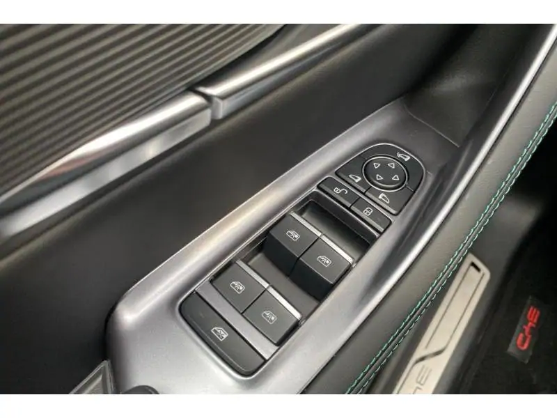 VEHICLE__CONDITION_SERVICE BYD SEAL U DM - I BOOST BLACK 17