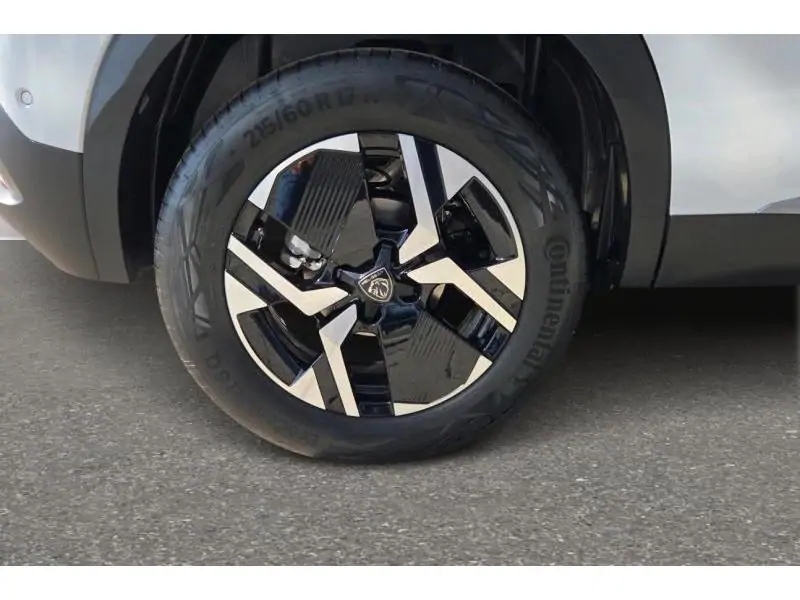 VEHICLE__CONDITION_SERVICE Peugeot 2008 GT WHITE 20