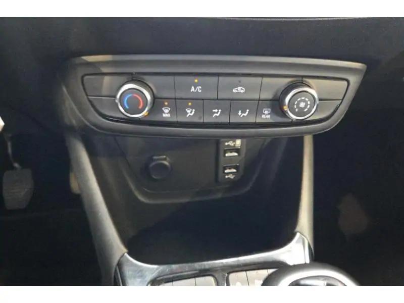 Occasion Opel Crossland 2020 WHITE 19