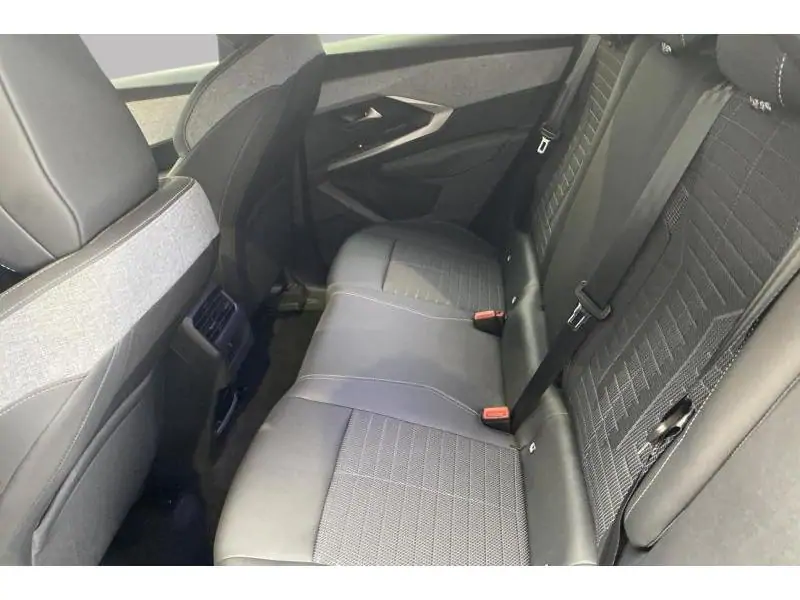 Occasion Peugeot 3008 Allure - HYBRID 145 PK GREY 18